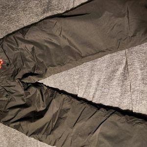 Foursquare snowboard pants